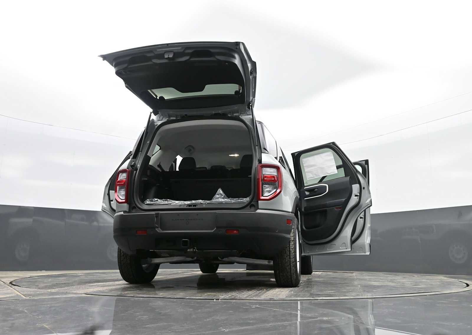 New 2024 Ford Bronco Sport Heritage w/ Heritage Convenience Package image 37