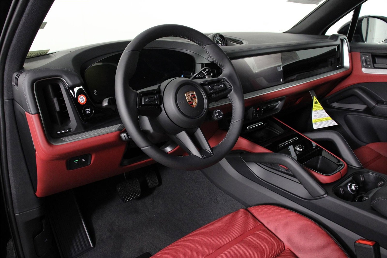 New 2026 Porsche Cayenne E-Hybrid image 4