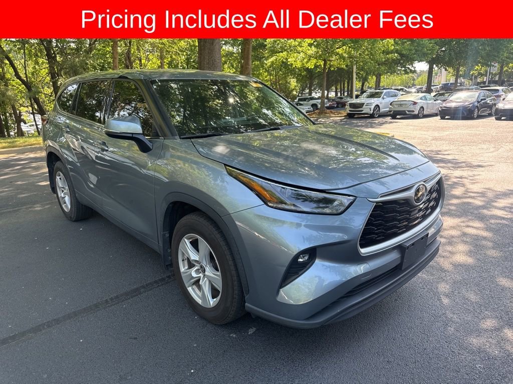 Used 2021 Toyota Highlander LE
