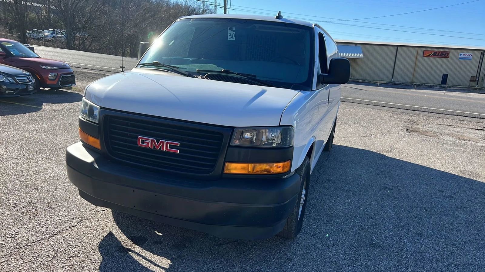 Used 2023 GMC Savana 2500 Extended image 1