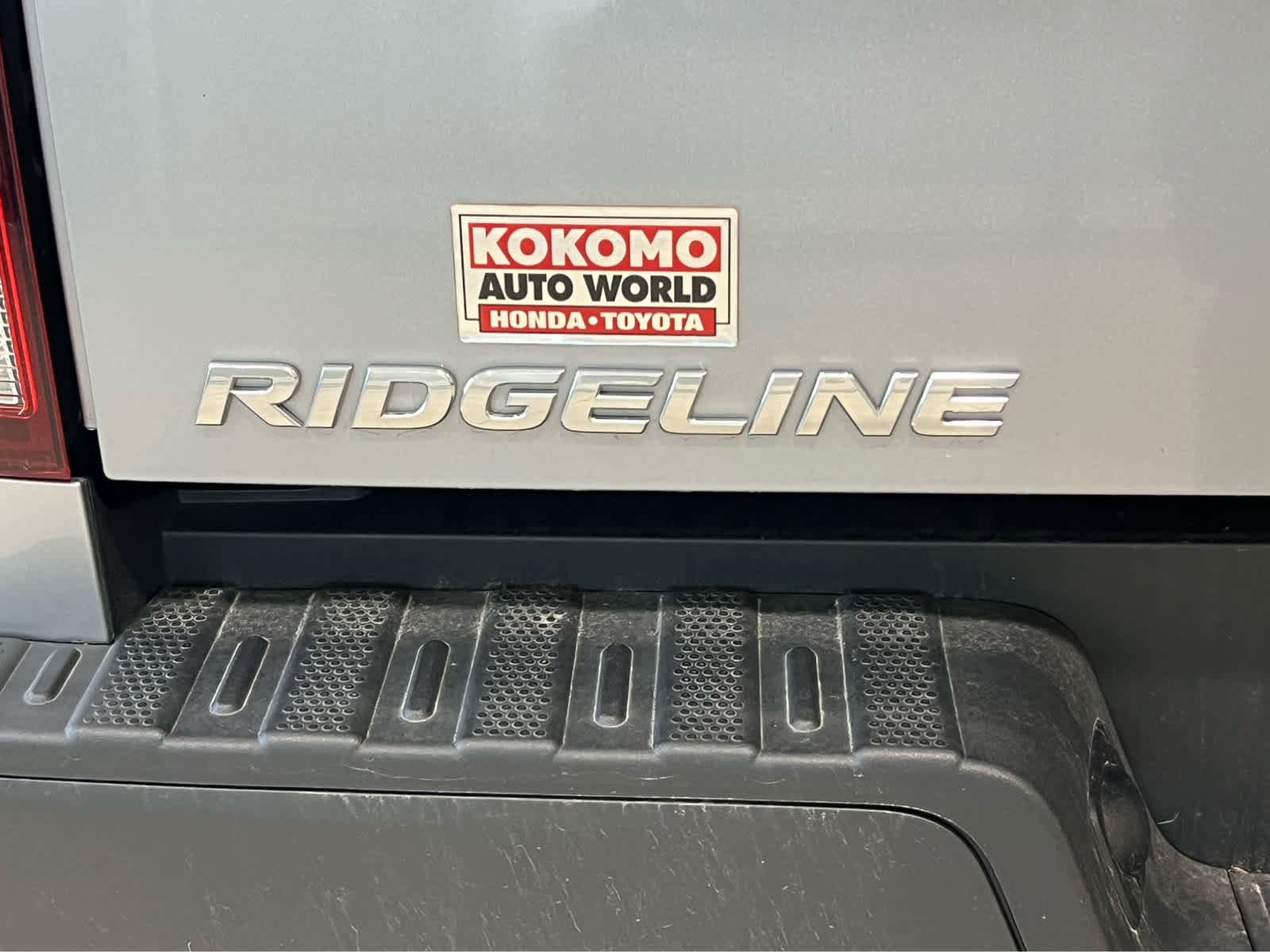 Used 2023 Honda Ridgeline Sport image 9