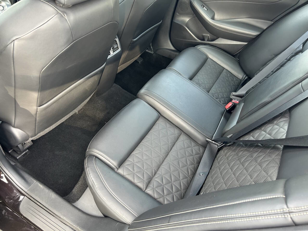 Used 2017 Nissan Maxima Platinum image 23