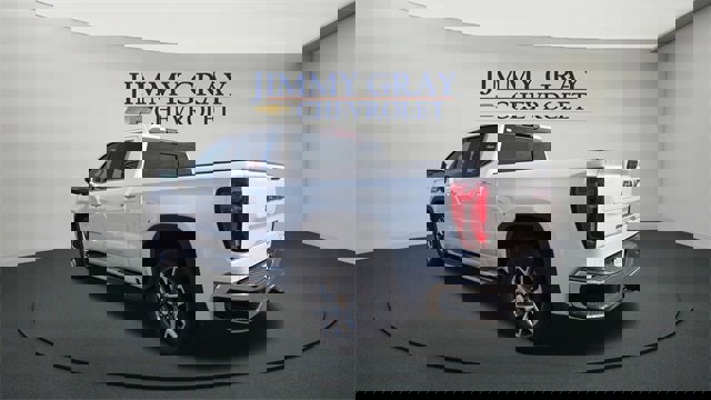 Used 2023 GMC Sierra 1500 SLT image 5