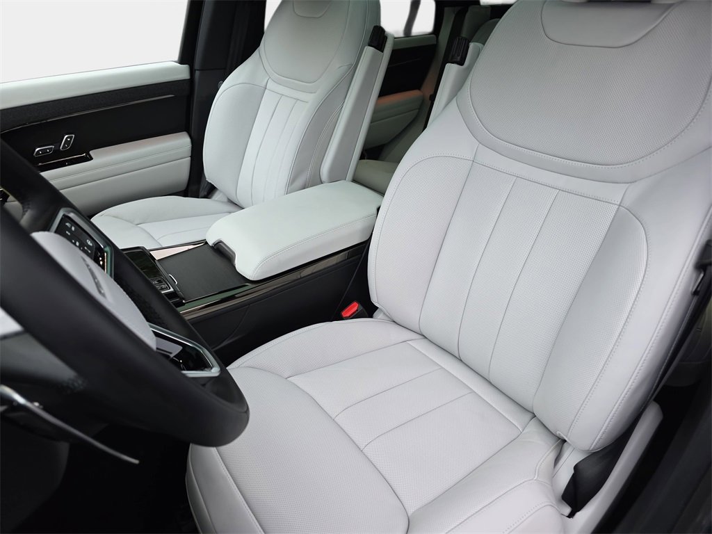 New 2026 Land Rover Range Rover Sport SE image 15