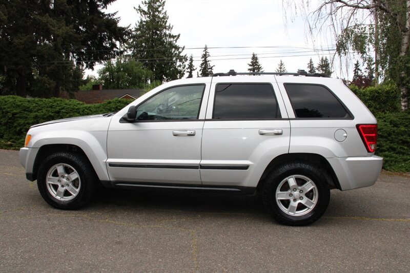 Used 2007 Jeep Grand Cherokee Laredo RWD image 13