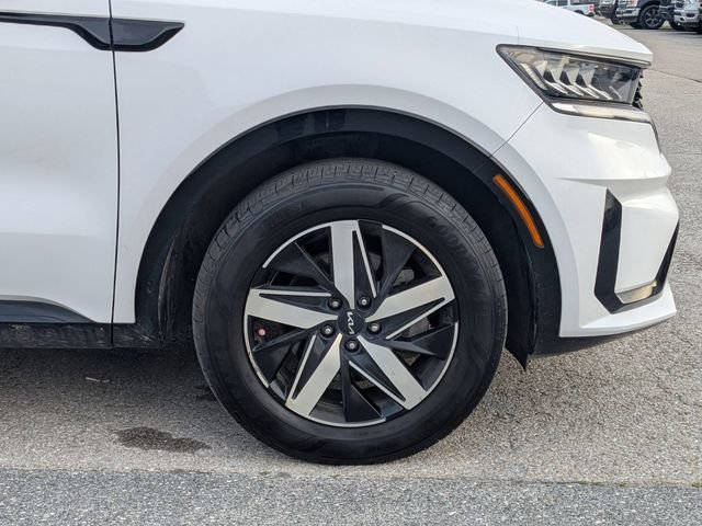 Used 2022 Kia Sorento EX image 12