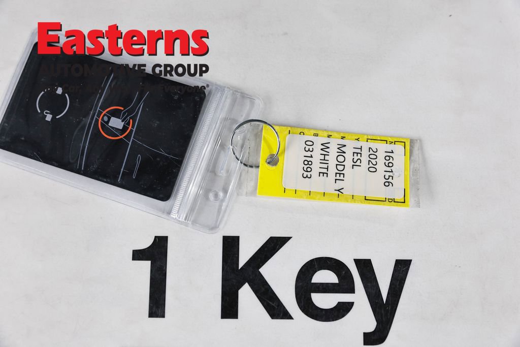 Used 2020 Tesla Model Y Long Range image 19