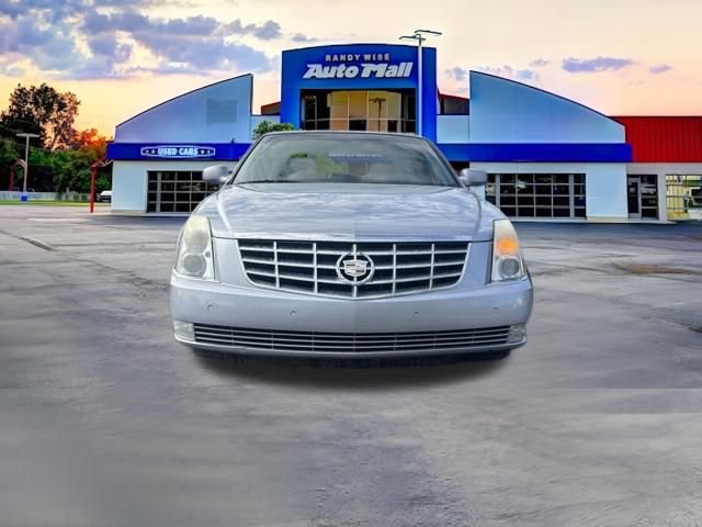 Used 2006 Cadillac DTS w/ Sun And Sound Package image 10