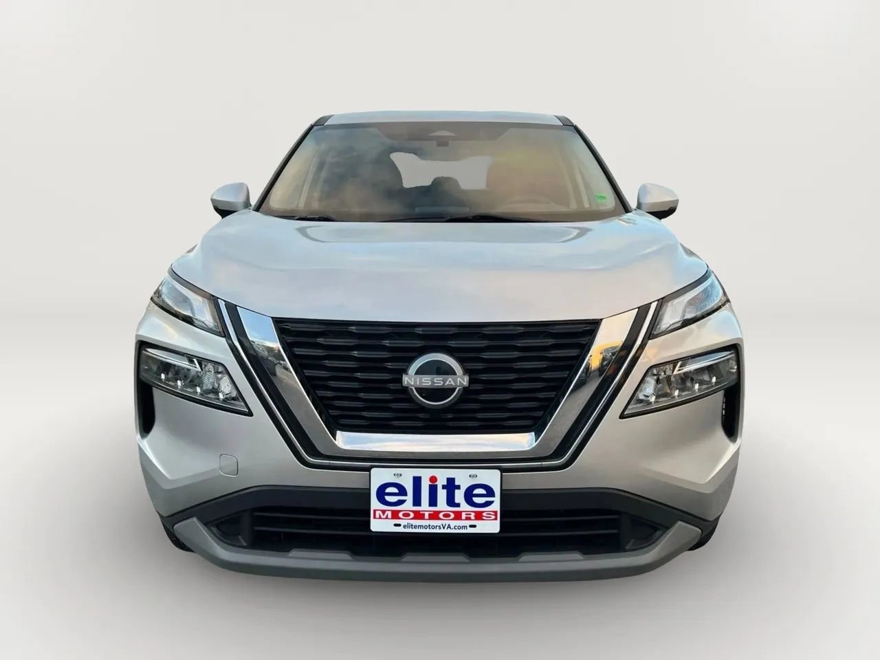 Used 2023 Nissan Rogue SV image 7