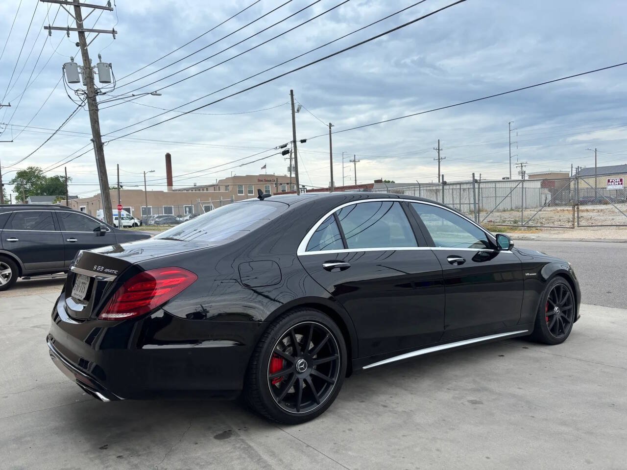 Used 2017 Mercedes-Benz S 63 AMG 4MATIC Sedan image 7