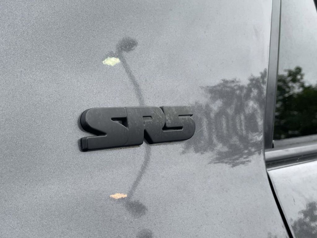 Used 2021 Toyota 4Runner SR5 AWD/4WD image 9