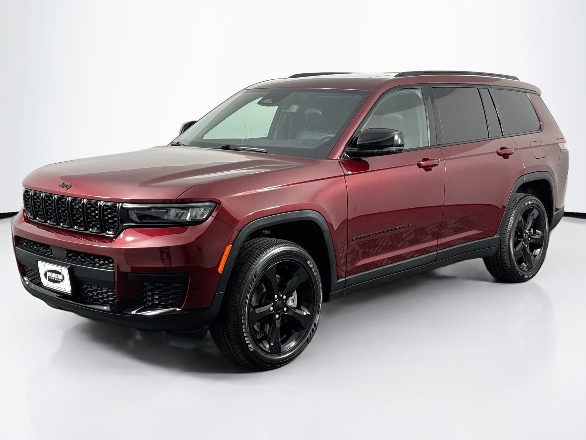 Used 2024 Jeep Grand Cherokee L Altitude AWD/4WD image 6