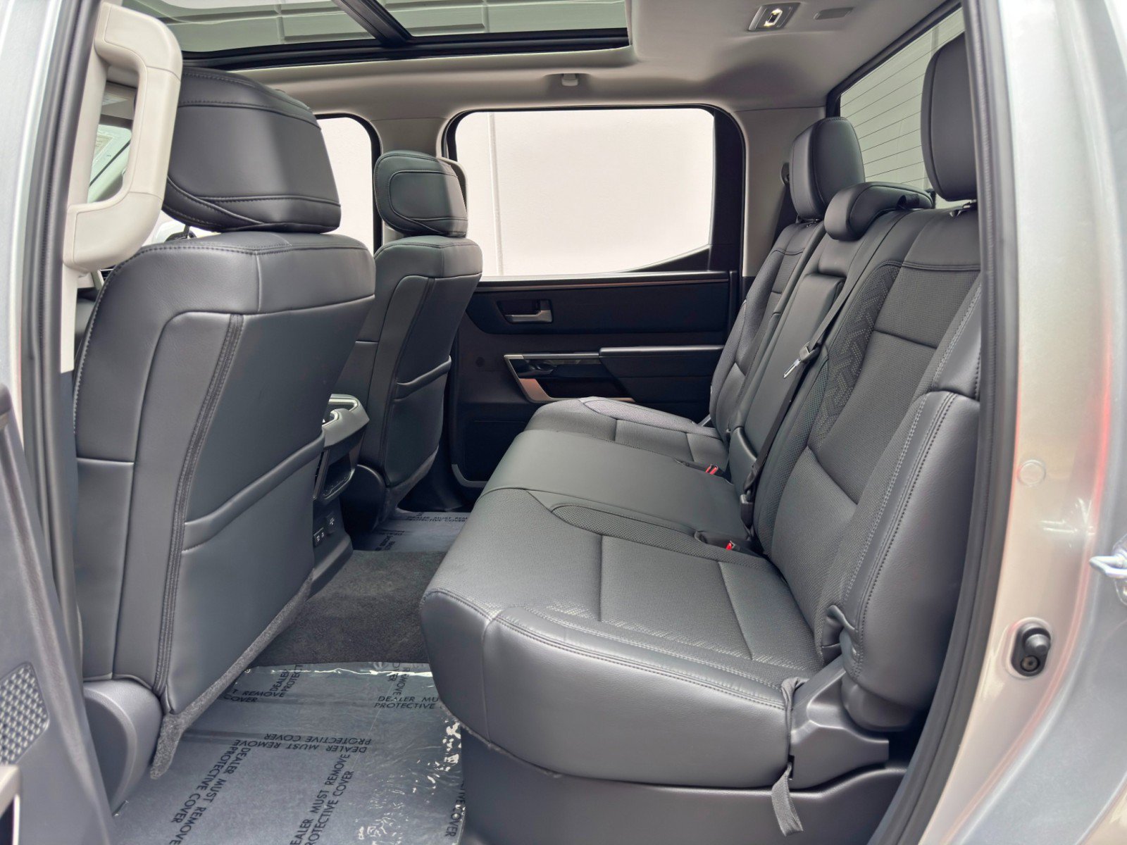 Used 2022 Toyota Tundra Limited AWD/4WD image 44