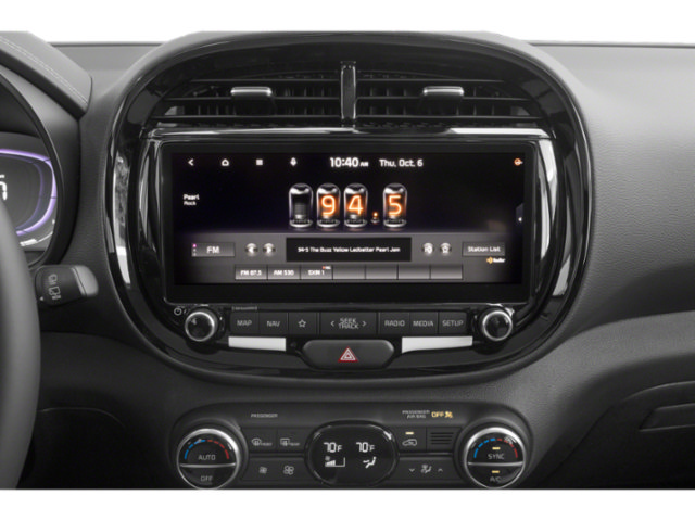Certified 2025 Kia Soul GT-Line FWD image 10