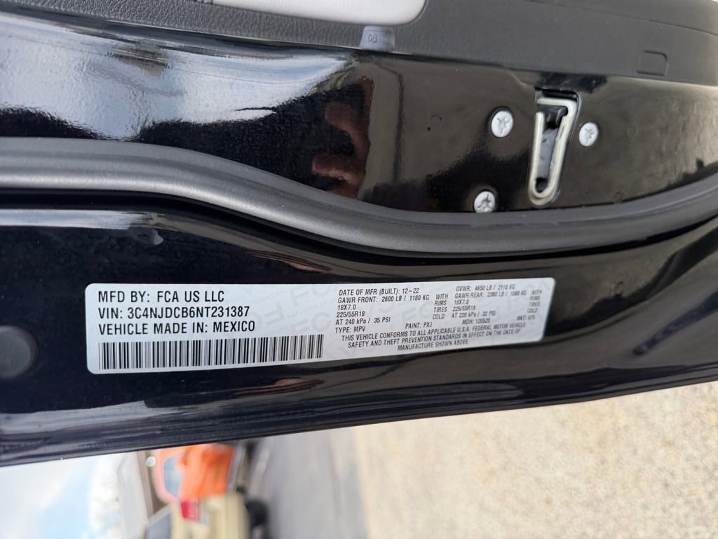 Used 2022 Jeep Compass Limited w/ Sun and Sound Group image 30