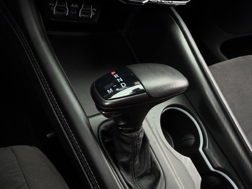 Used 2021 Dodge Durango GT w/ Blacktop Package RWD image 19