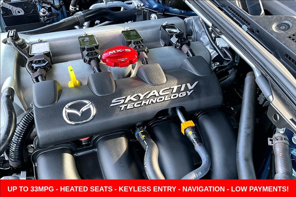 Used 2019 MAZDA MX-5 Miata Grand Touring RWD image 31