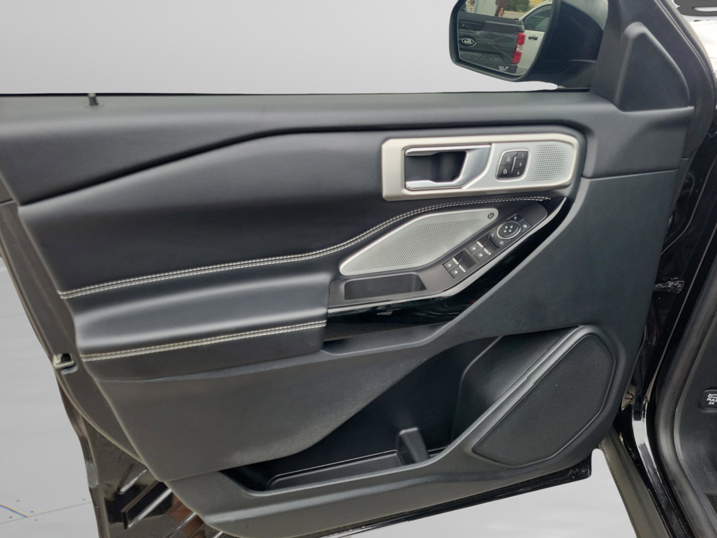 Used 2023 Ford Explorer ST w/ Equipment Group 401A AWD/4WD image 14