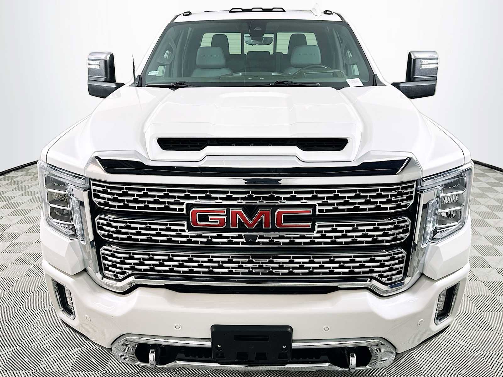 Used 2021 GMC Sierra 2500 Denali w/ Denali Ultimate Package AWD/4WD video 2