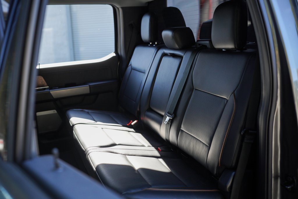 Used 2025 Ford F350 Lariat image 24
