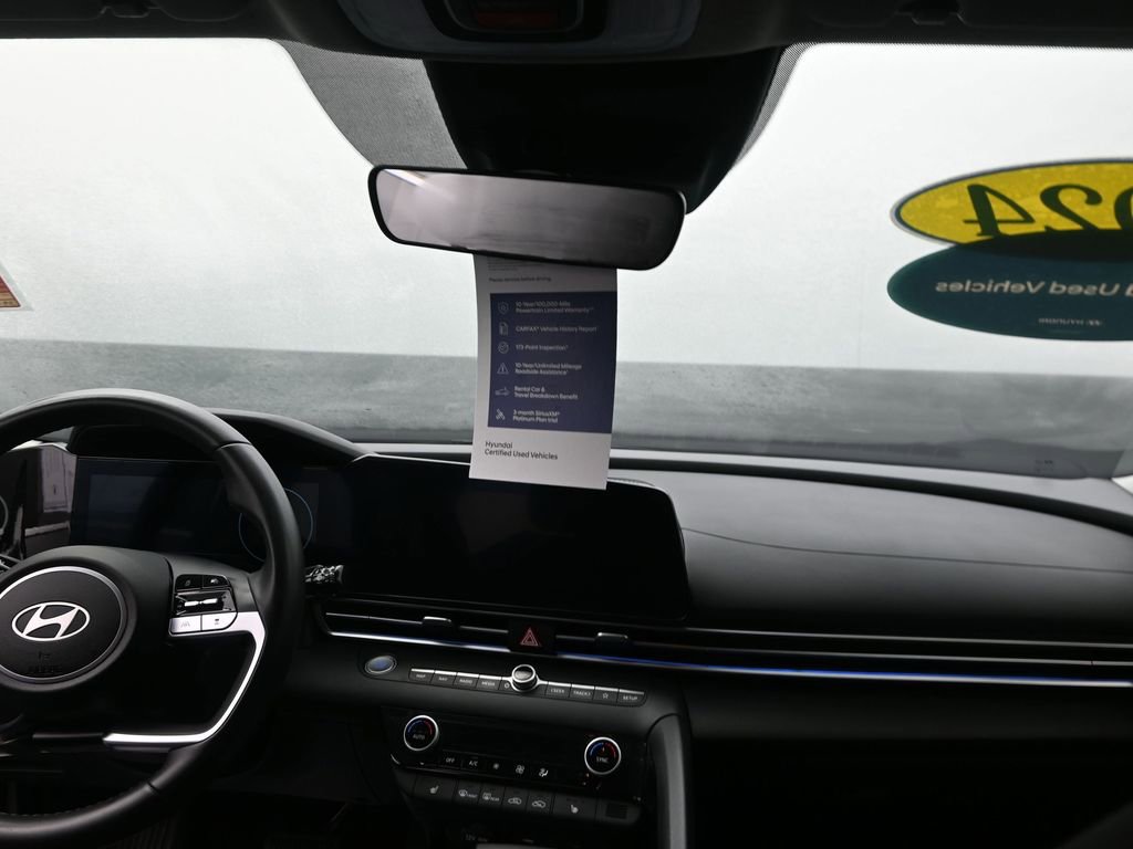 Used 2024 Hyundai Elantra SEL w/ Convenience Package image 25