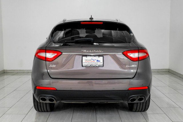 Used 2017 Maserati Levante S image 7