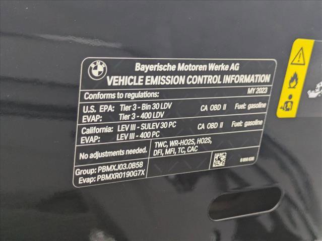 Used 2023 BMW 740i image 25