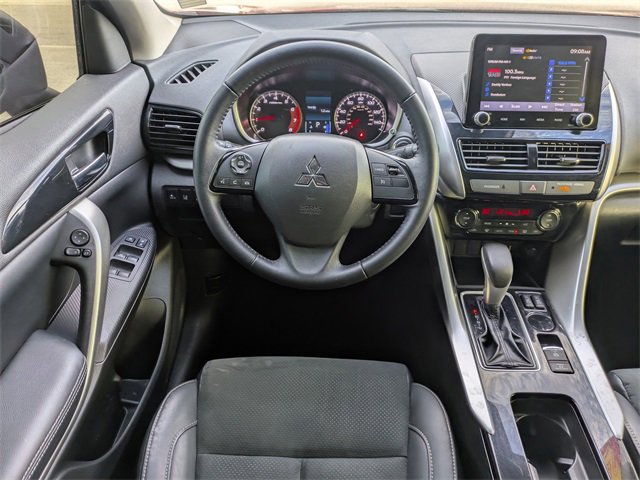 Used 2022 Mitsubishi Eclipse Cross SE image 16