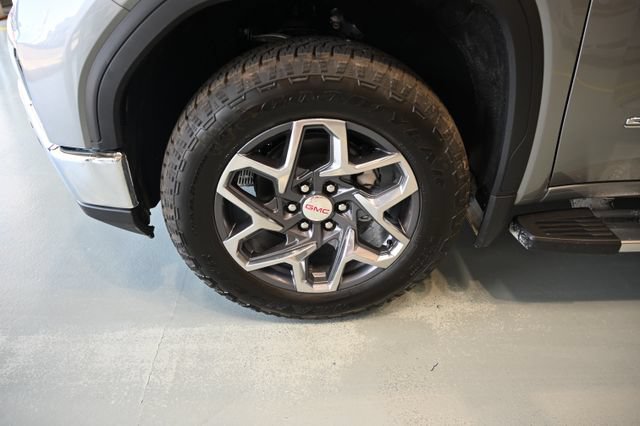 New 2026 GMC Sierra 1500 SLT w/ SLT Premium Plus Package AWD/4WD image 33