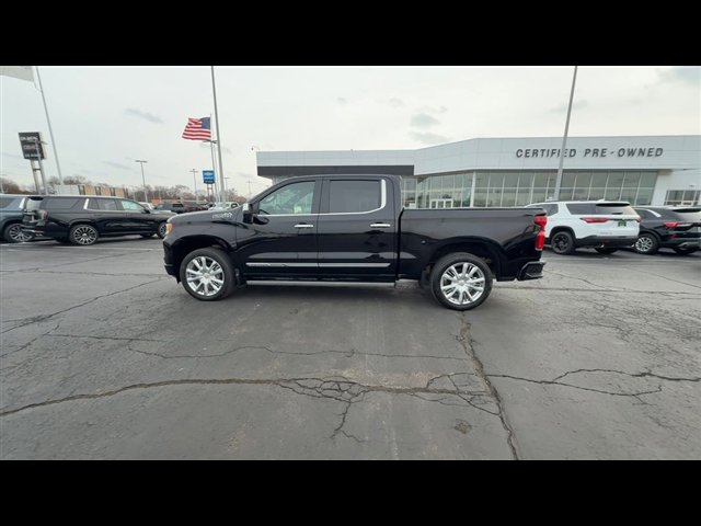 Certified 2023 Chevrolet Silverado 1500 High Country w/ High Country Premium Package image 5