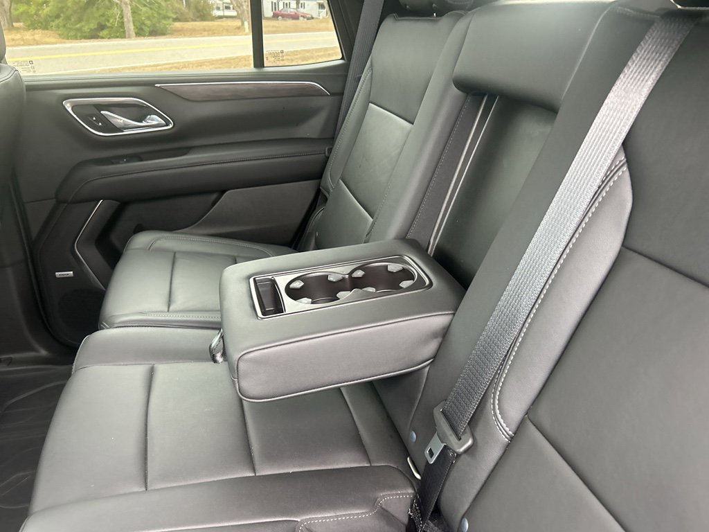 Used 2021 Chevrolet Tahoe Z71 w/ Z71 Signature Package image 17