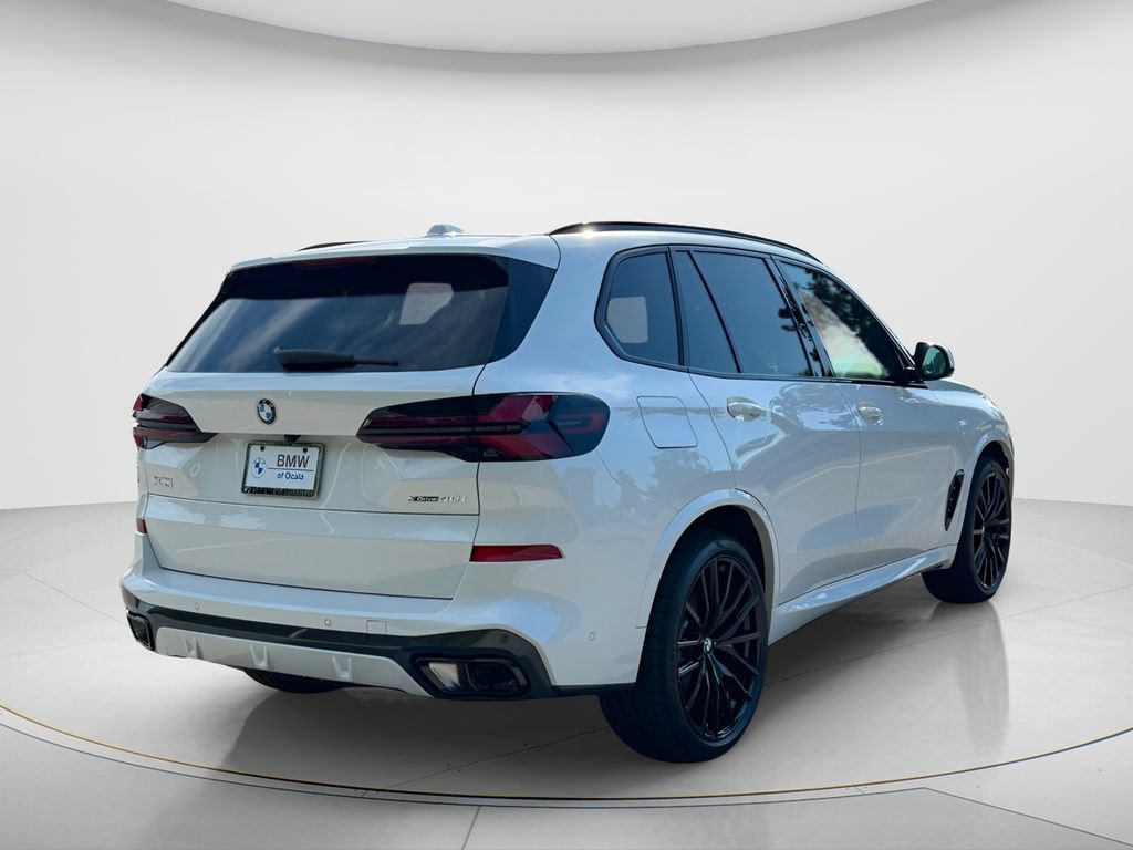 New 2026 BMW X5 xDrive40i w/ M Sport Package AWD/4WD image 5