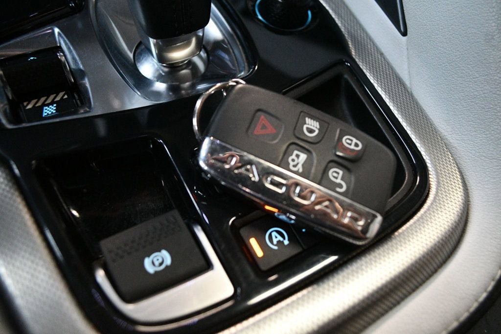 Used 2017 Jaguar F-TYPE Coupe RWD image 48