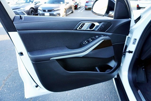 Used 2020 BMW X5 sDrive40i w/ Convenience Package image 26