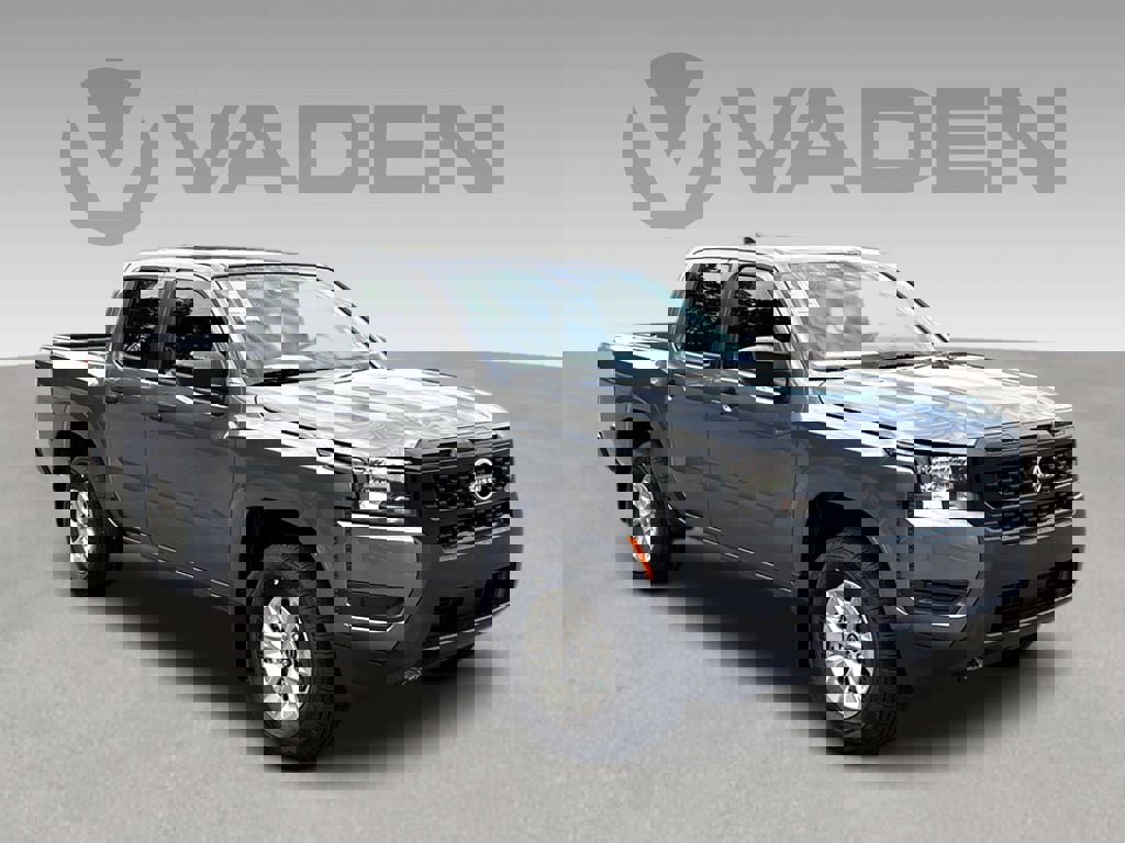 New 2025 Nissan Frontier S