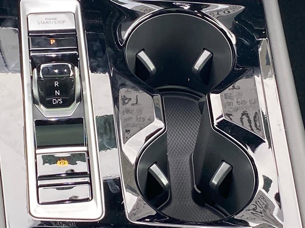 New 2026 Volkswagen Atlas SEL image 7