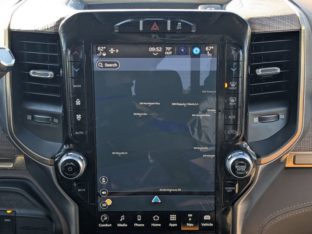 Used 2023 RAM 3500 Limited image 31