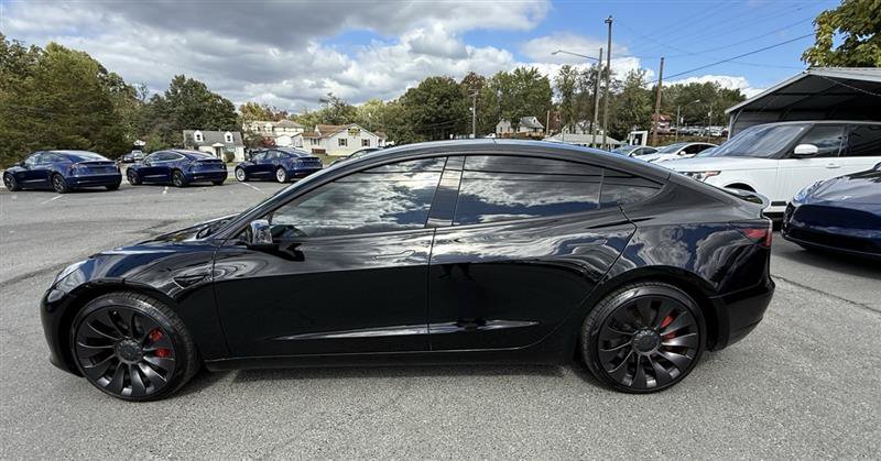 Used 2023 Tesla Model 3 Performance AWD/4WD image 2
