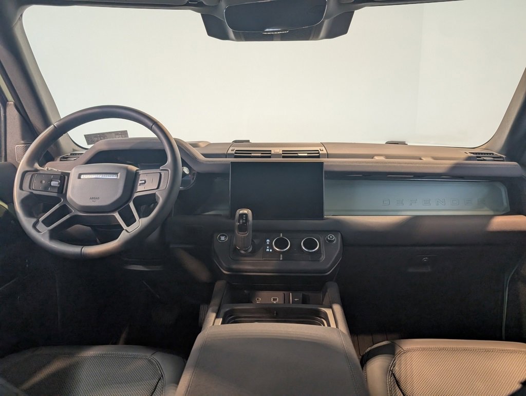 Used 2023 Land Rover Defender 110 75th Limited Edition image 15