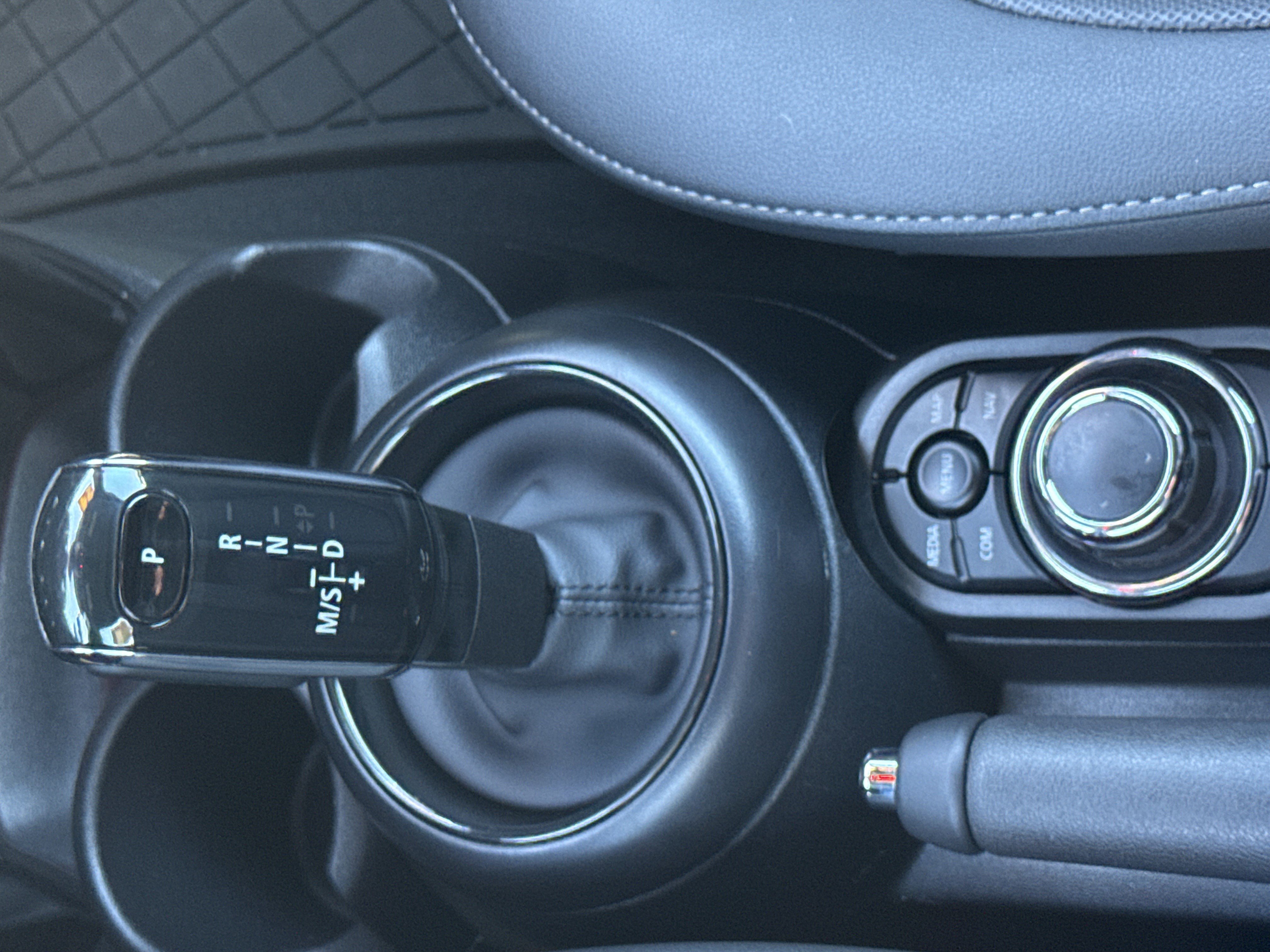 Used 2024 MINI Cooper Convertible image 26