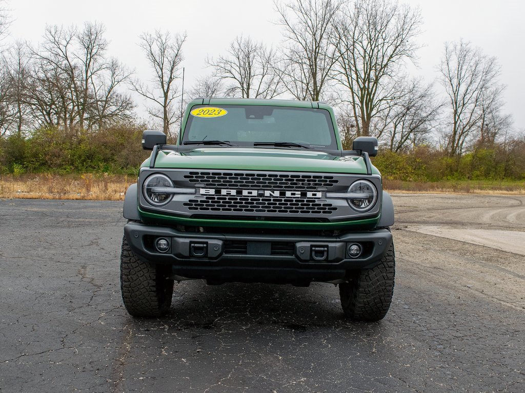 Used 2023 Ford Bronco Badlands image 12