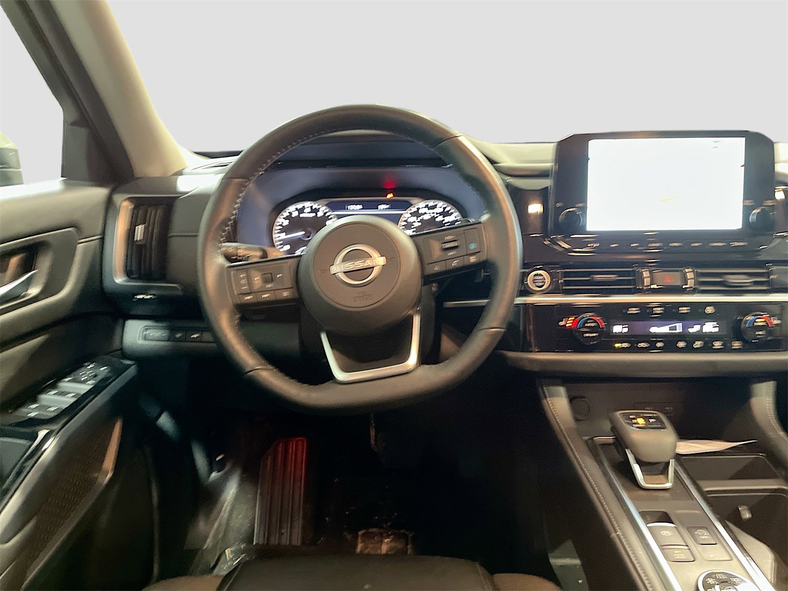 Used 2023 Nissan Pathfinder SL image 23