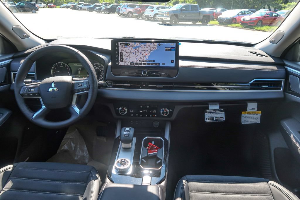 New 2026 Mitsubishi Outlander SE AWD/4WD image 15