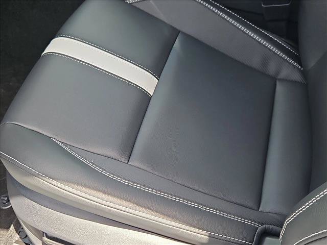 New 2026 Toyota Camry SE FWD image 4