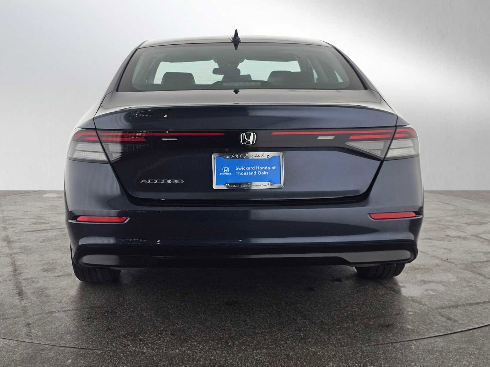 Used 2024 Honda Accord EX image 4