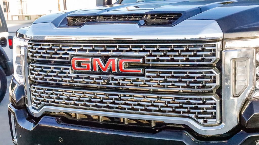 Used 2023 GMC Sierra 2500 Denali image 5