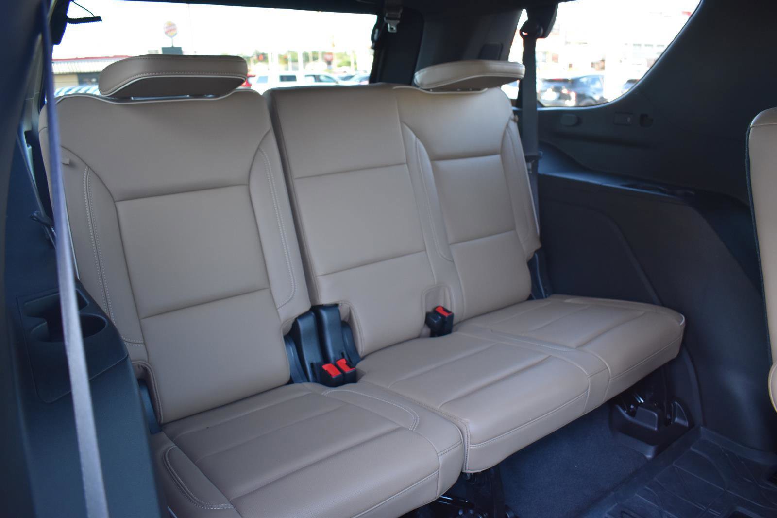 Used 2021 Chevrolet Tahoe Premier w/ Premium Package RWD image 71