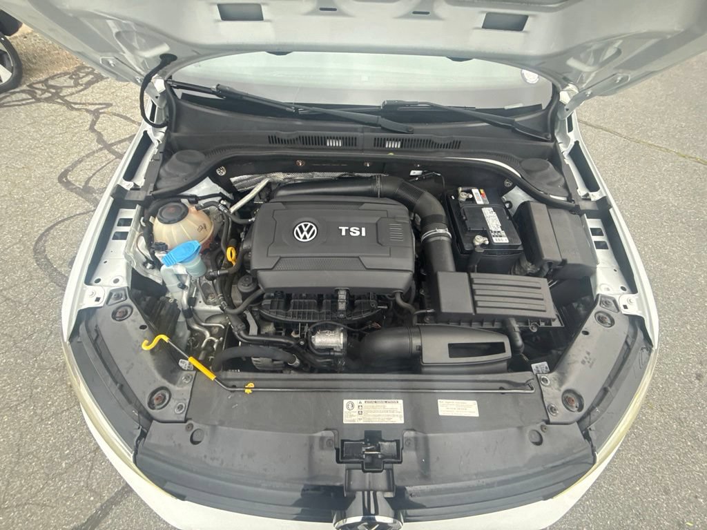 Used 2018 Volkswagen Jetta Sport FWD image 10