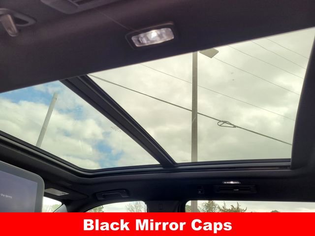 New 2026 GMC Yukon XL Denali w/ Denali Reserve Package image 27