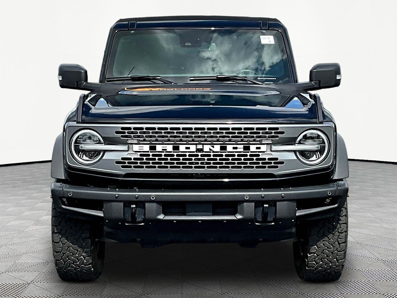 Used 2024 Ford Bronco Badlands AWD/4WD image 2